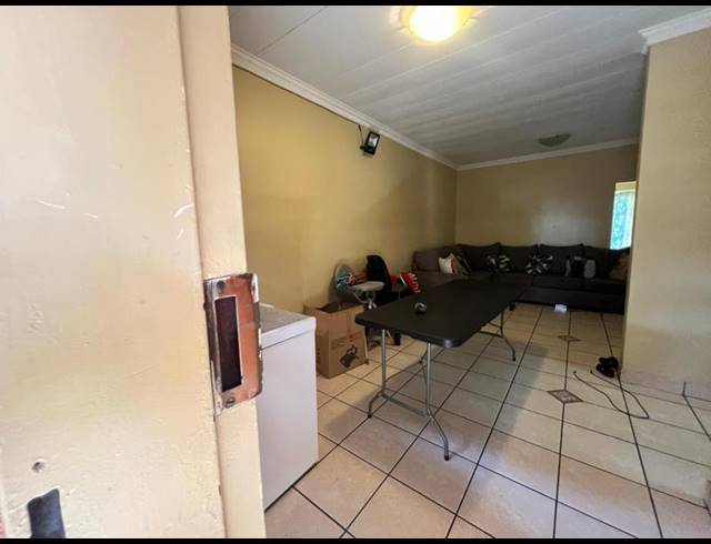 2 BEDROOM PROPERTY TO RENT IN ERASMIA